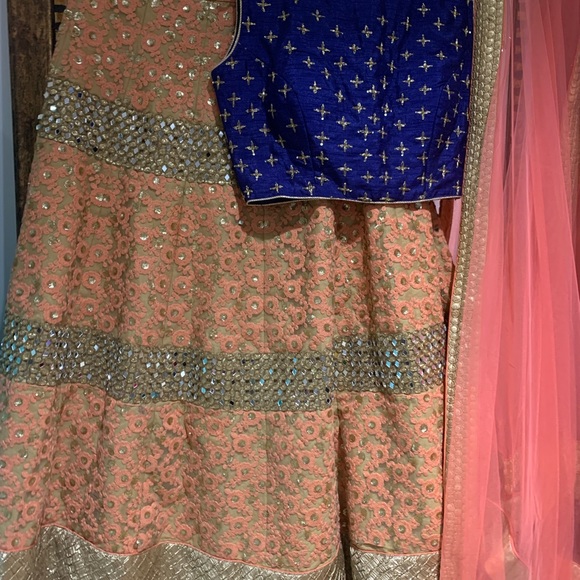 Luknavi lengha more designs please see on Instagram page shandesigns2020 - Picture 4 of 4